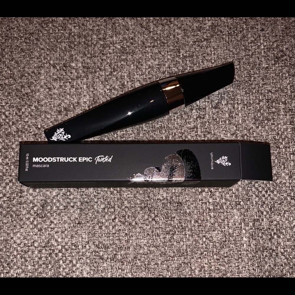 Younique Twisted Mascara // Black
